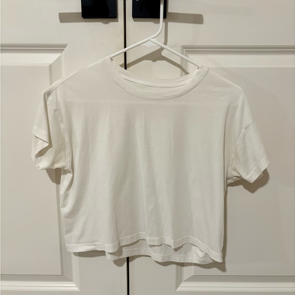 Lululemon White Cates T-shirt Size 6 - Picture 2 of 5